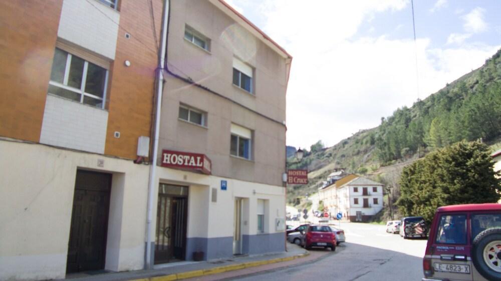 Hotel Hostal Cruce Villafranca Del Bierzo Exterior foto